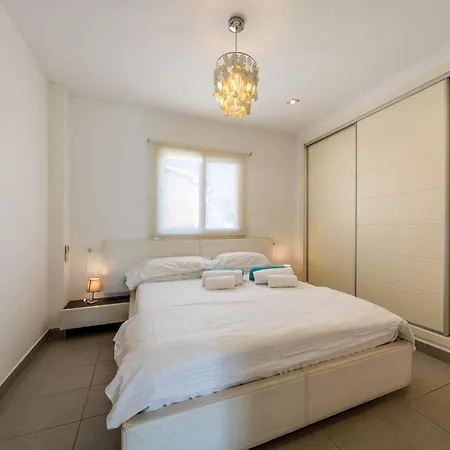 בקתה M4r Casa Iuca